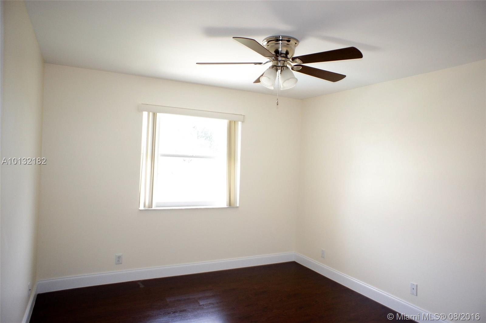 Symphony Lakes at Boca Ra - Residential