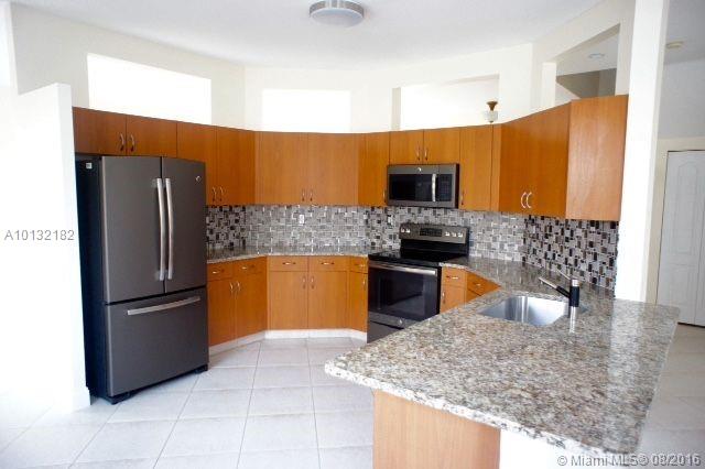 Symphony Lakes at Boca Ra - Residential