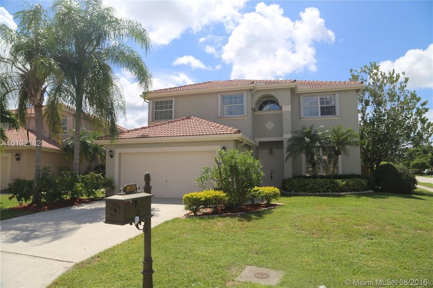 Just updated corner pool home in popular Lakes of Boca Raton subdivision. Kitchen opens to large family room and has brand new appliances. Foyer entry leads to over sized formal living and dining areas and to huge family room.  Spacious master suite and three additional bedrooms on second floor. Private pool with heater so you can enjoy in the cooler months. All bathrooms were updated. Laundry room has new washer and dryer and brand new water heater was recently installed.