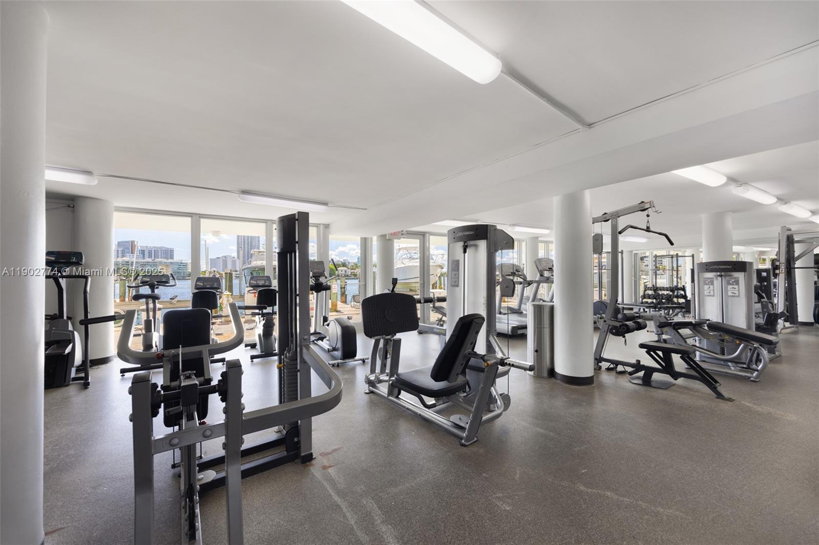 KING COLE CONDO - Residential Lease