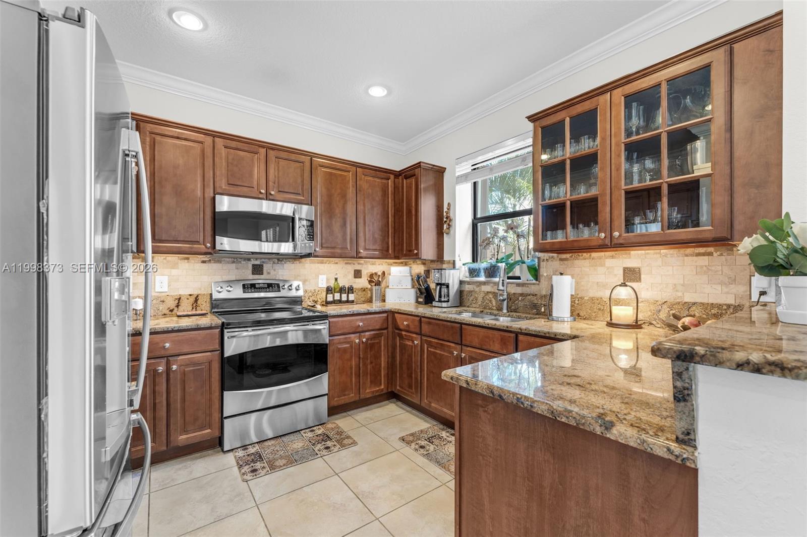 SILVER PALM EAST SEC TWO - Residential Lease