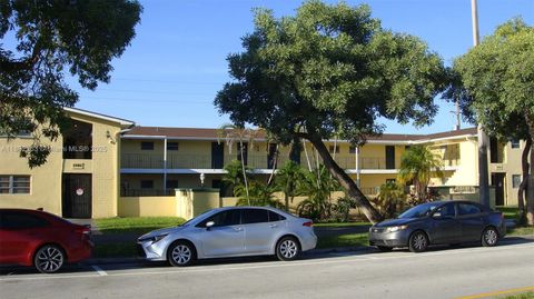 2285 NE 172nd St North Miami Beach FL 33160