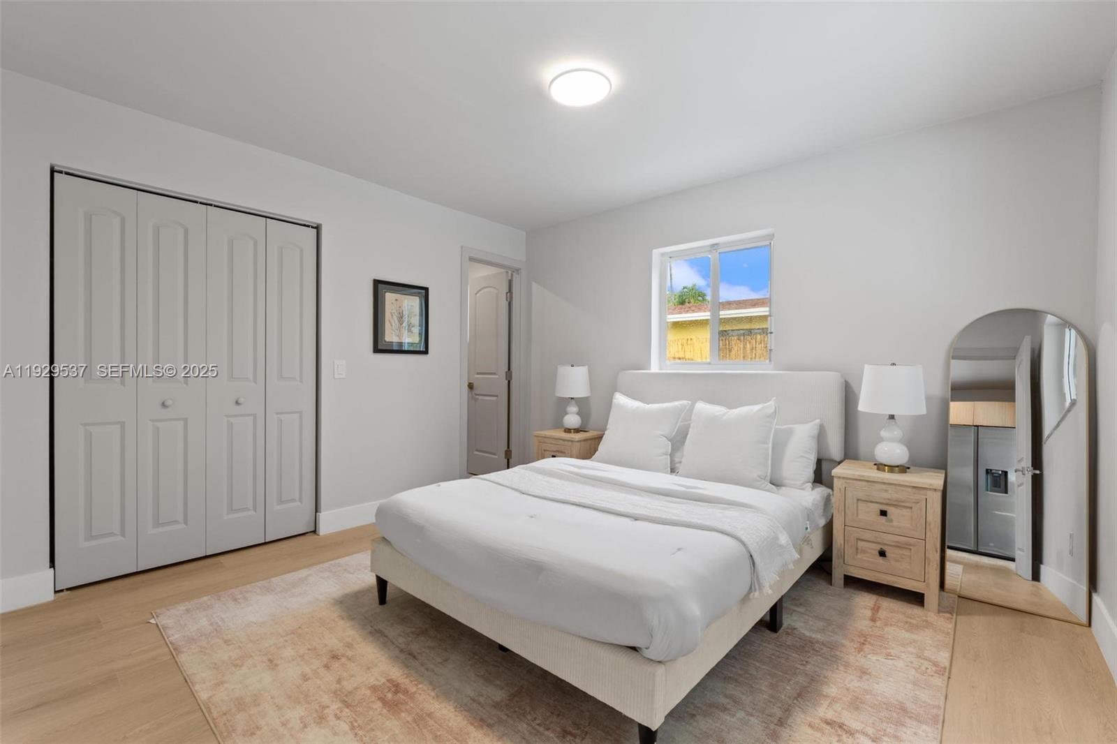 BISCAYNE SHORES UNIT 4 - Residential