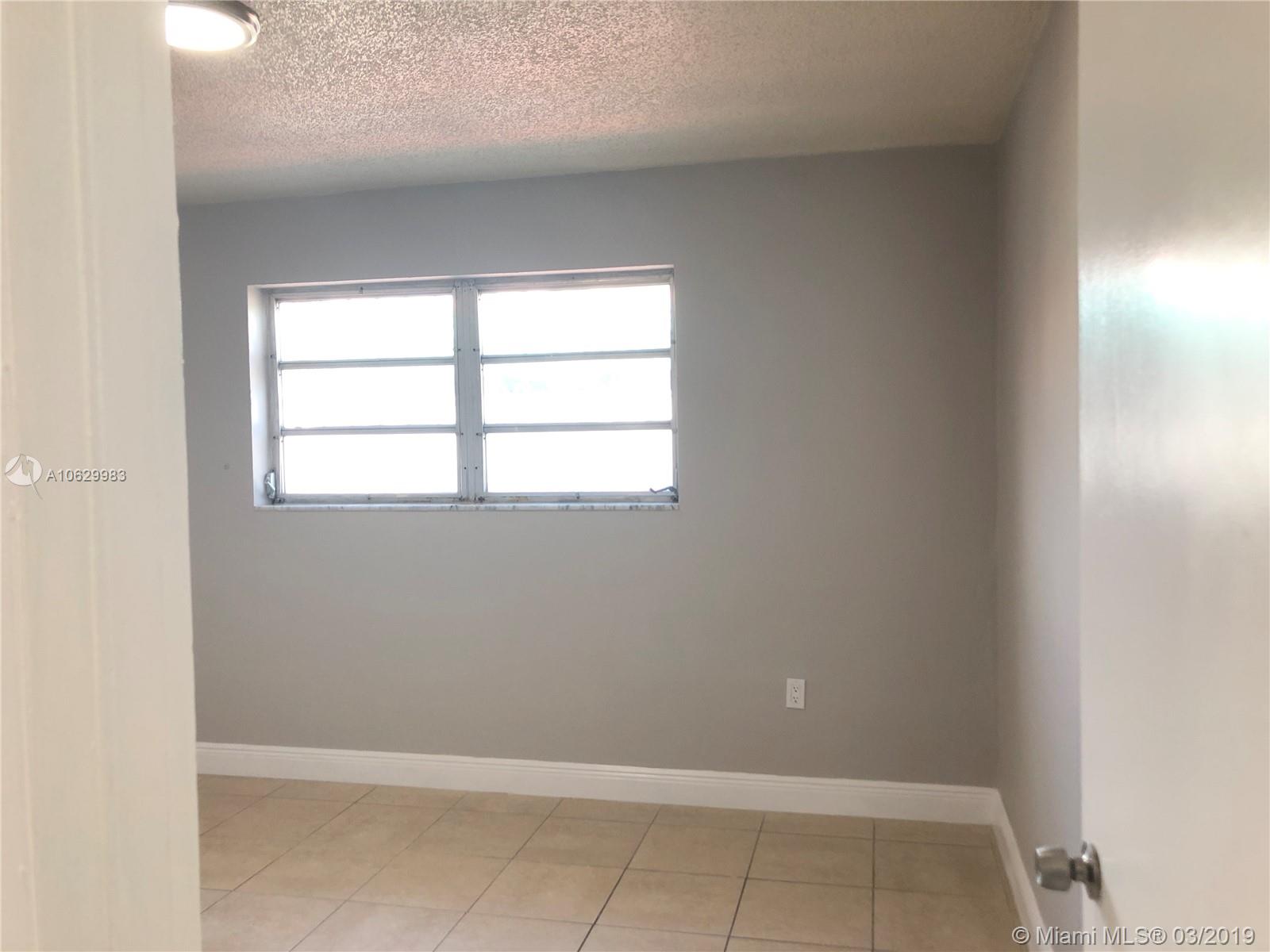 GRAPELAND - Residential Lease