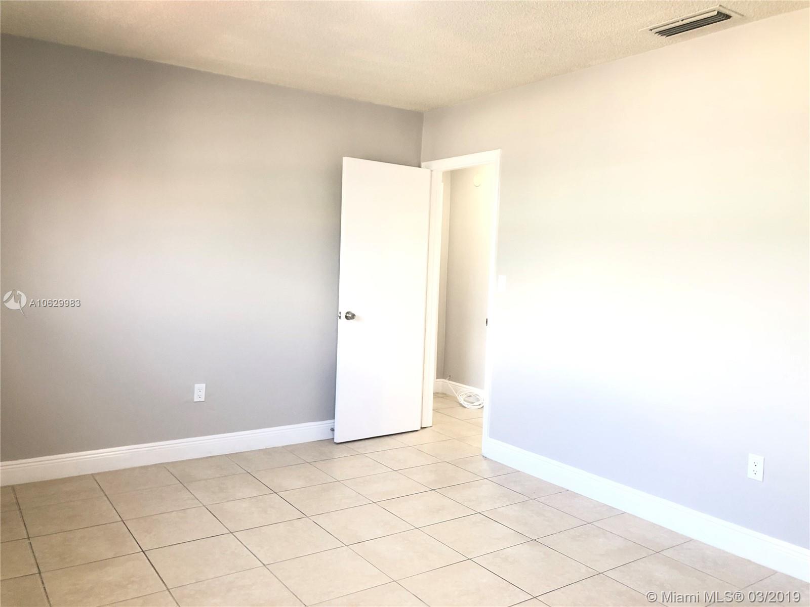 GRAPELAND - Residential Lease