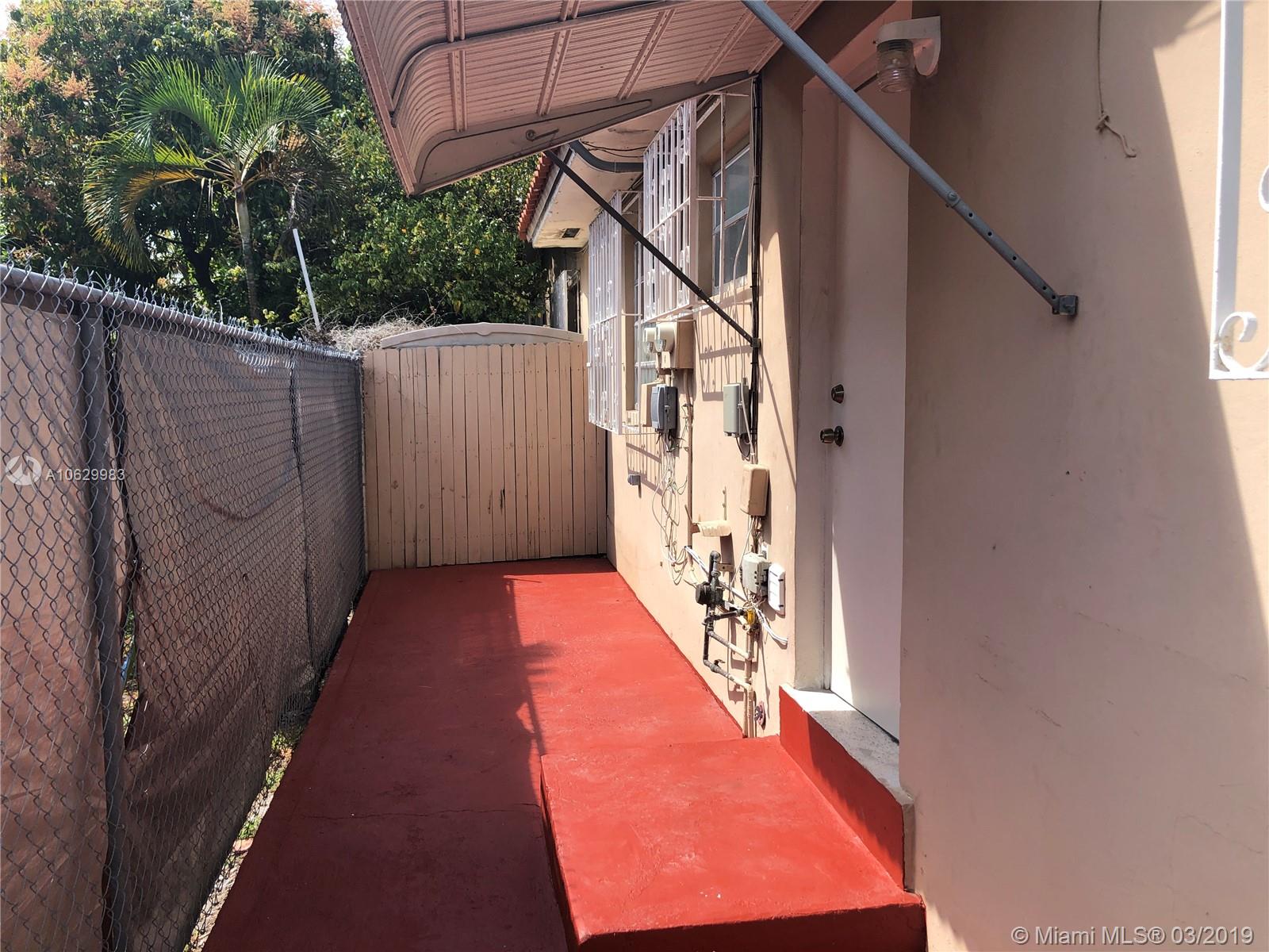 GRAPELAND - Residential Lease