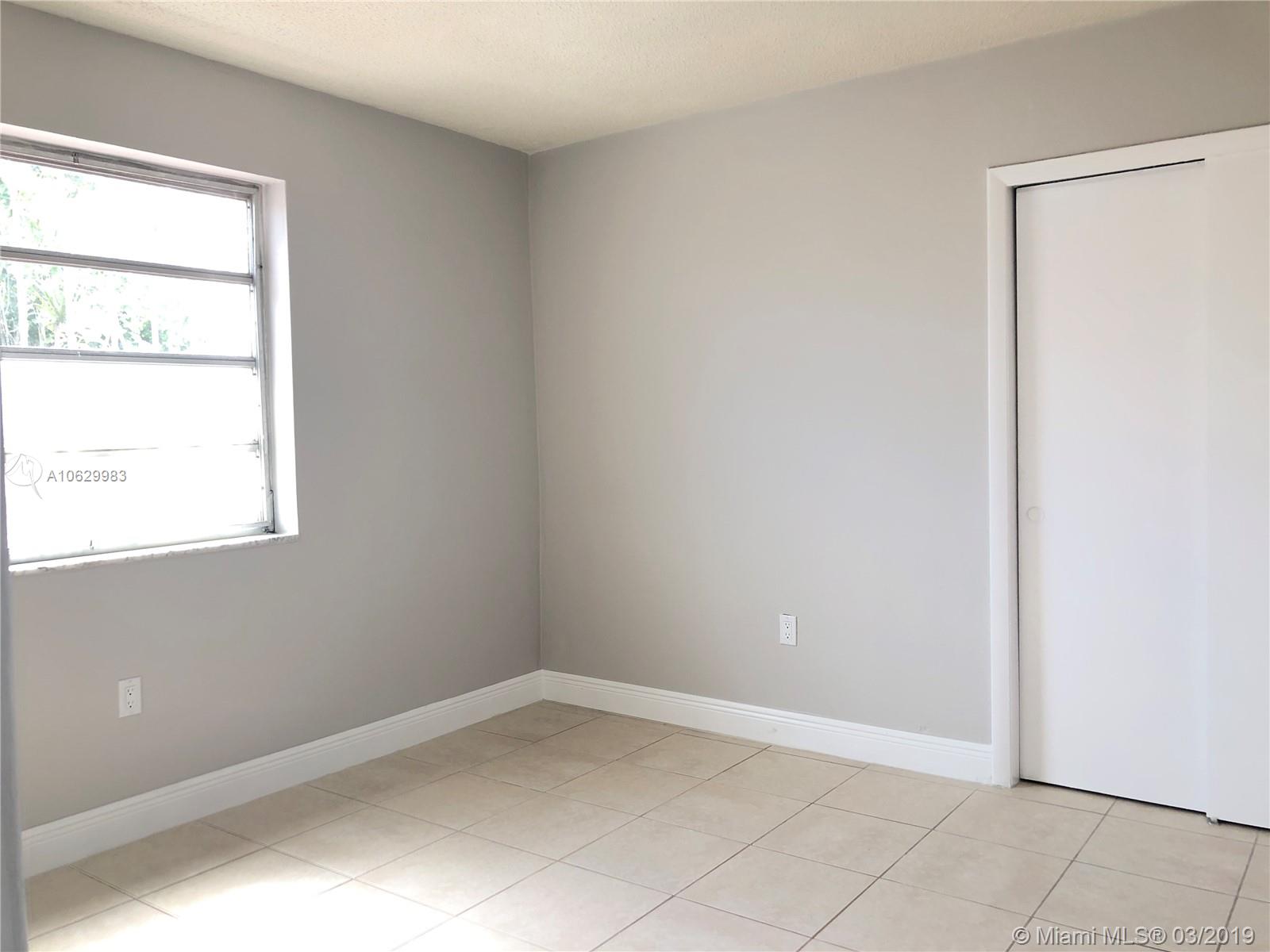 GRAPELAND - Residential Lease