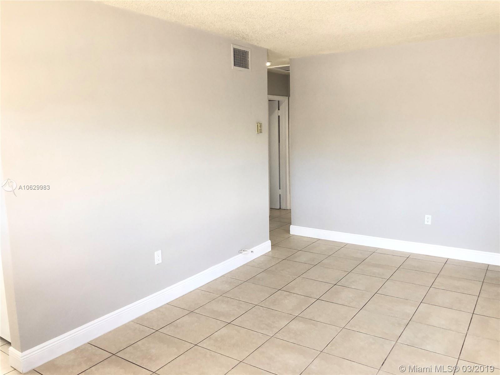 GRAPELAND - Residential Lease