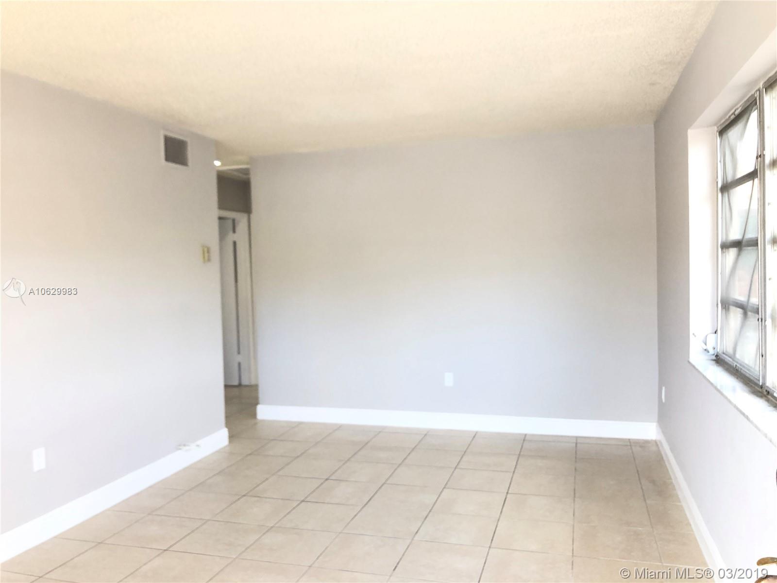 GRAPELAND - Residential Lease