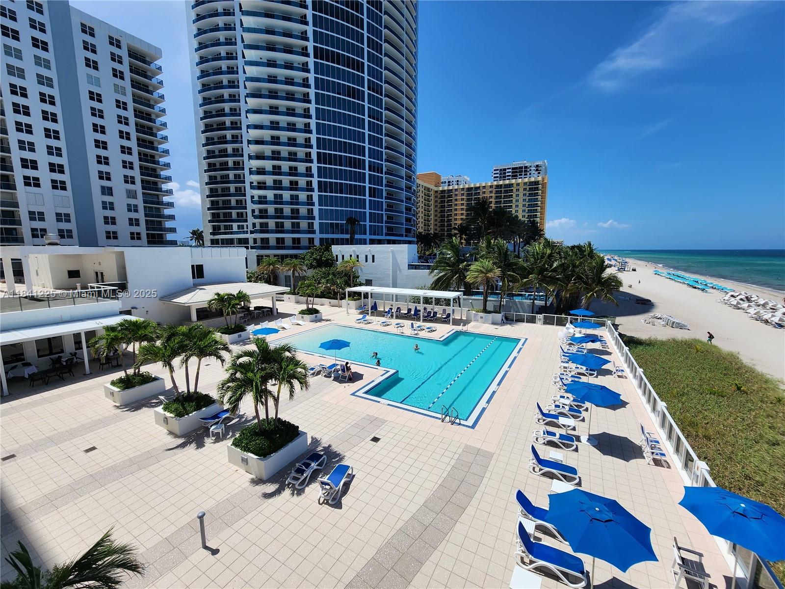 2751 S Ocean Dr 504S, Hollywood, FL, 33019/$1,100,000 3 2751 S Ocean Dr 504S