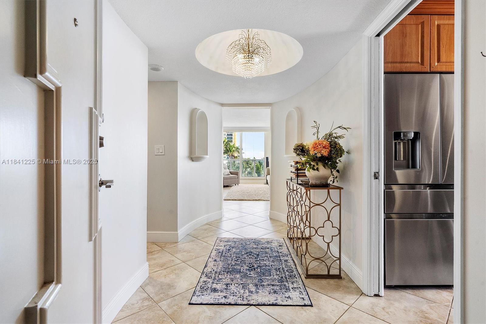 AQUARIUS CONDO - Residential