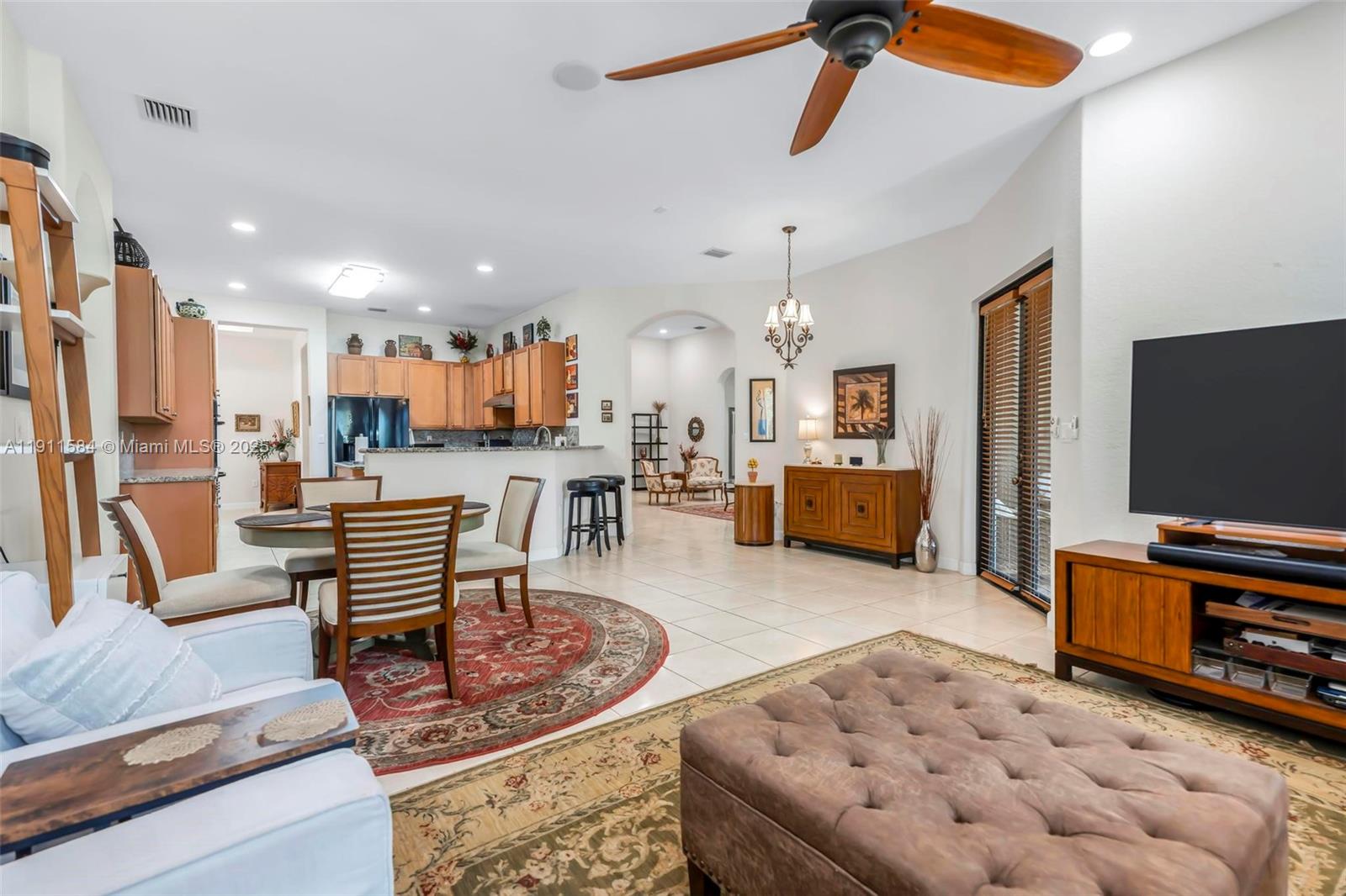 CUTLER CAY - Residential