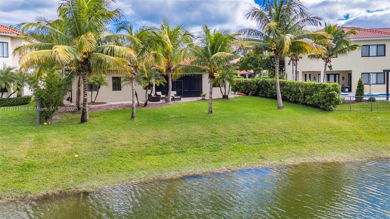 CUTLER CAY - Residential