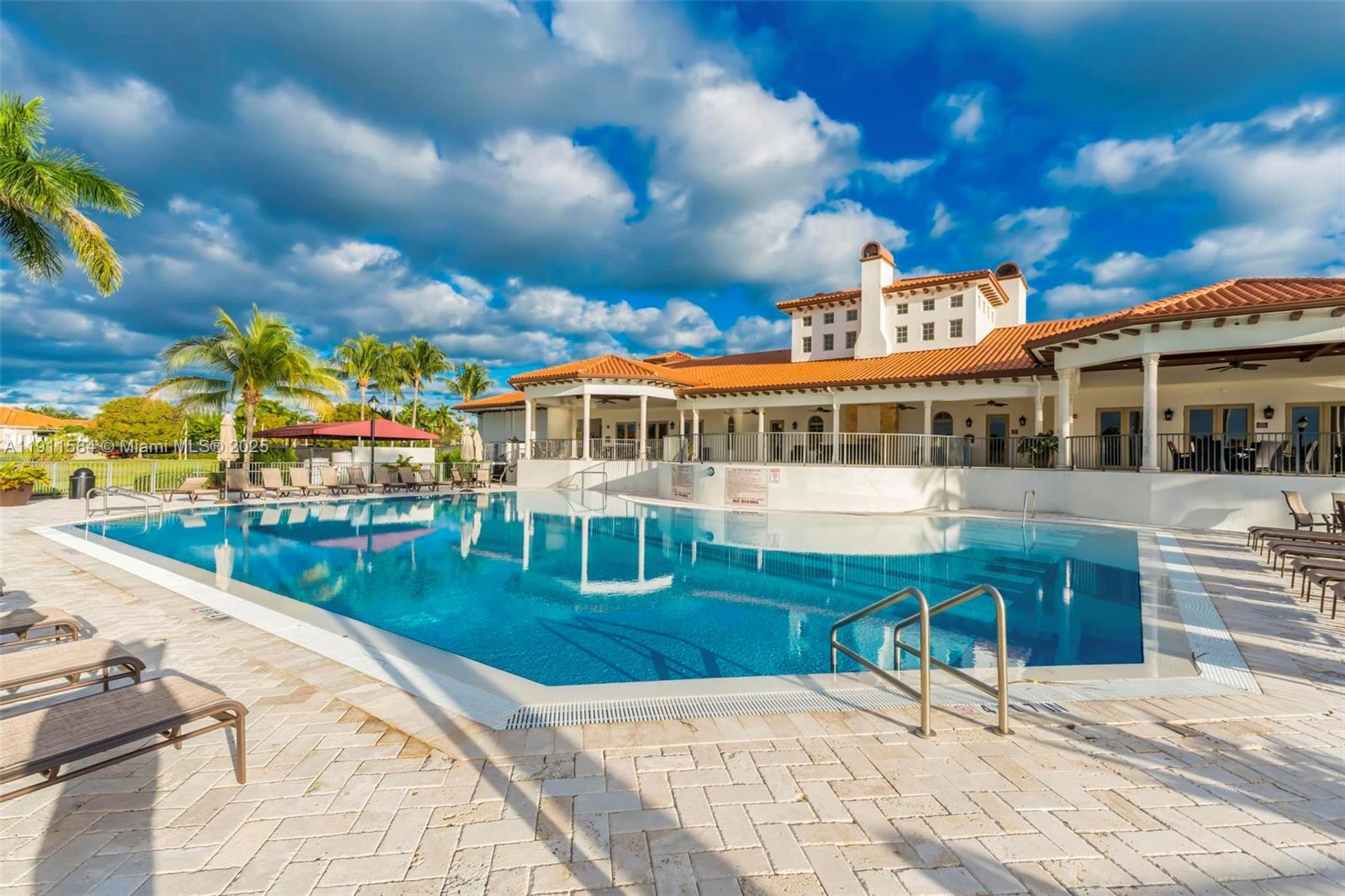 CUTLER CAY - Residential