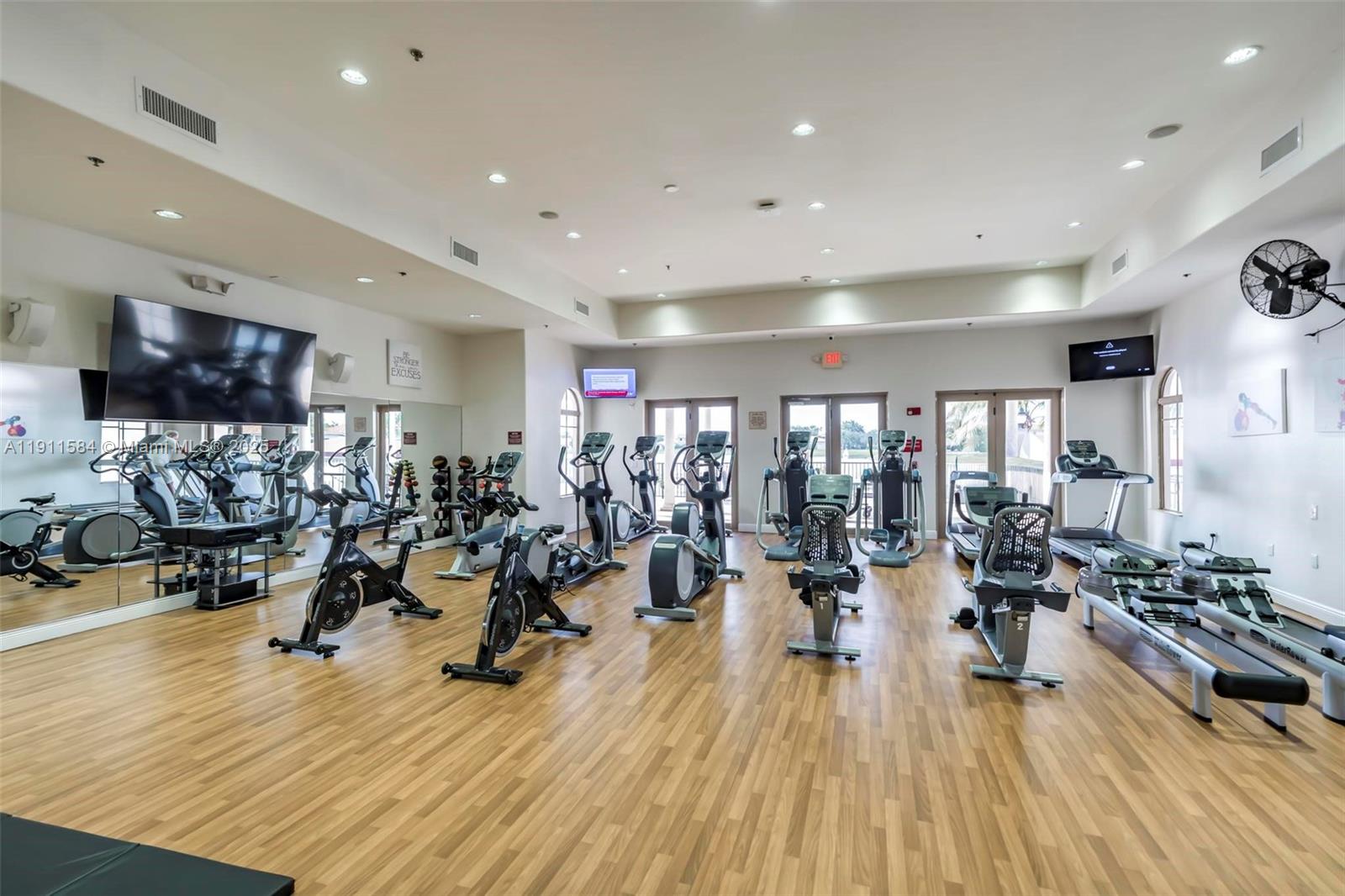 CUTLER CAY - Residential