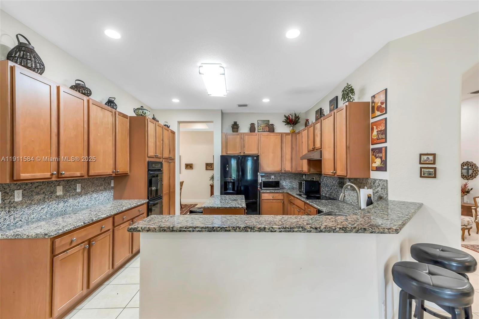 CUTLER CAY - Residential