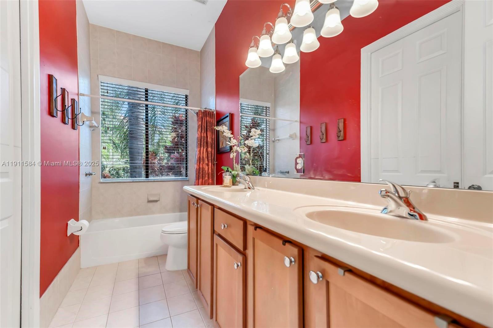 CUTLER CAY - Residential