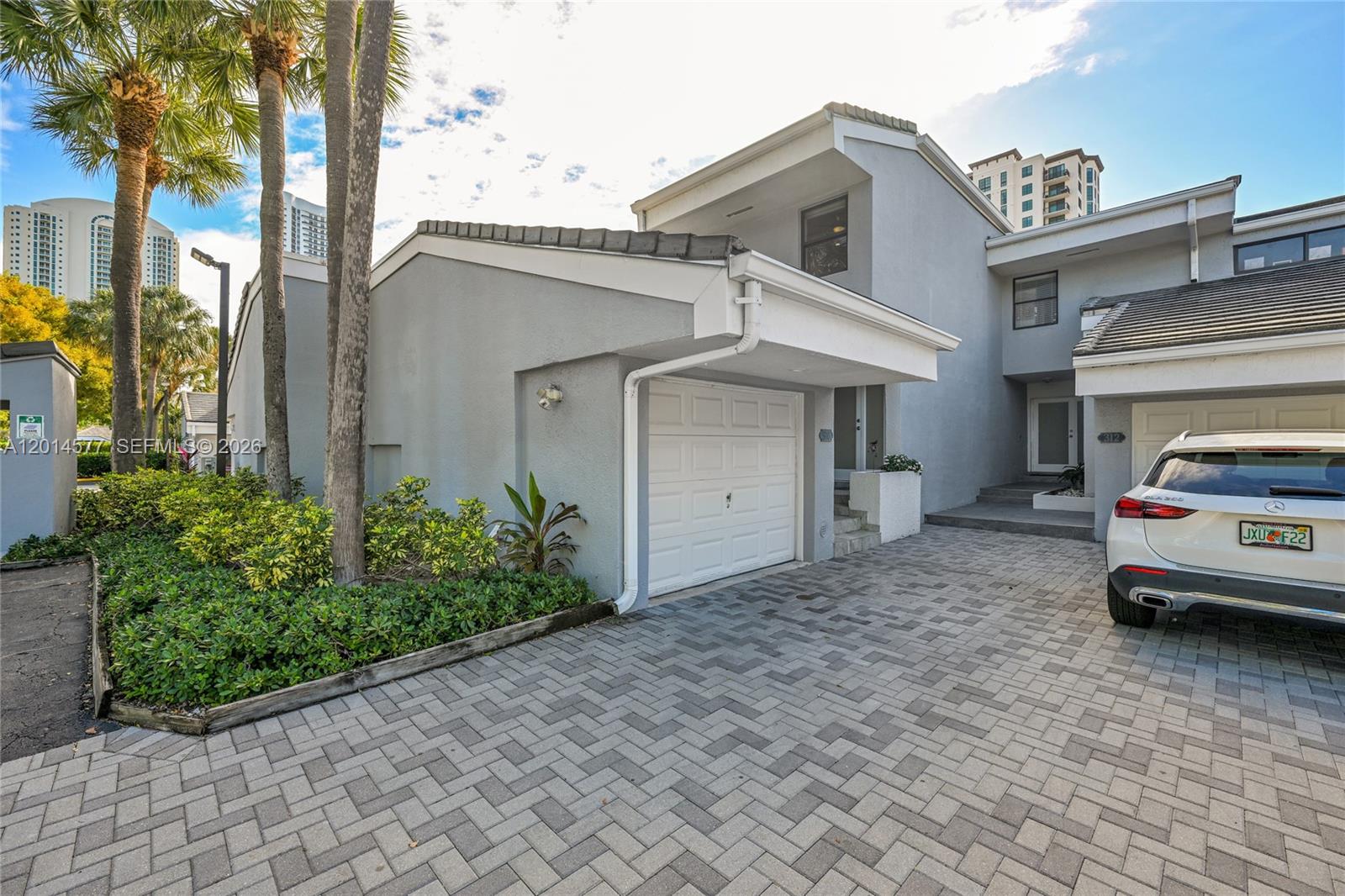 POINCIANA IS YT & RCQ CLU - Residential