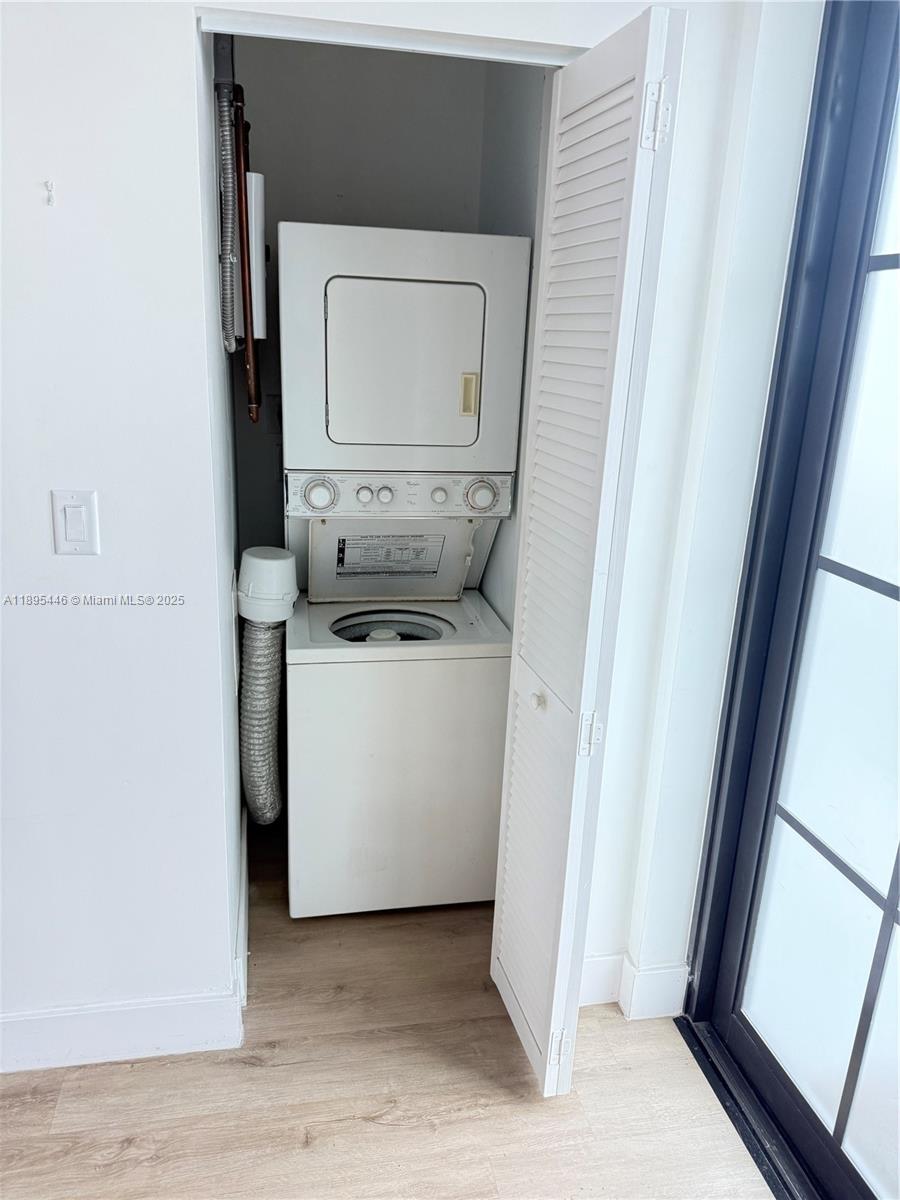MAIN STREET LOFTS CONDO - Residential Lease