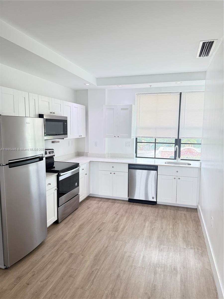 MAIN STREET LOFTS CONDO - Residential Lease