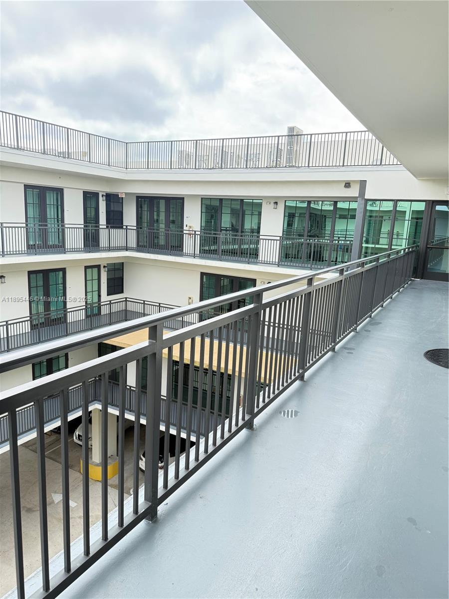 MAIN STREET LOFTS CONDO - Residential Lease