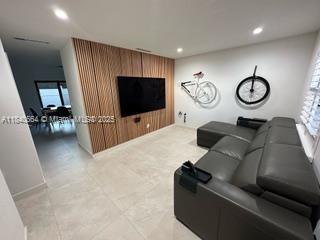 5555 Ludlam Rd 26