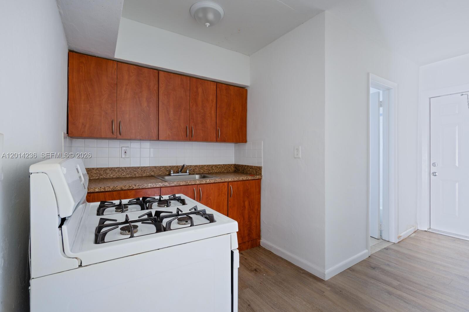 TALLAMOODY 1ST ADDN - Residential Lease