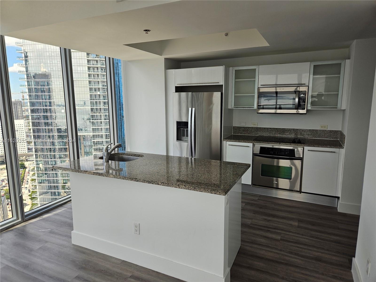 MARINABLUE CONDO - Residential