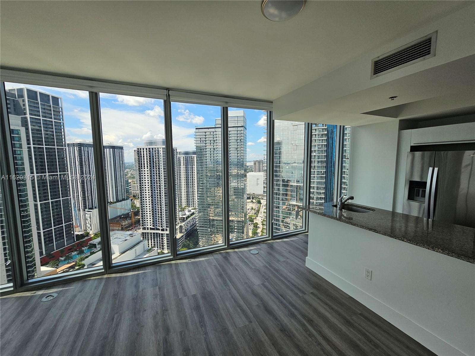 MARINABLUE CONDO - Residential