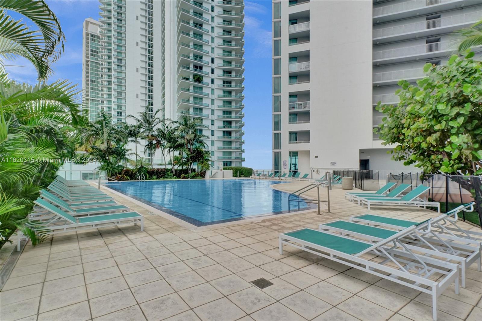 MARINABLUE CONDO - Residential