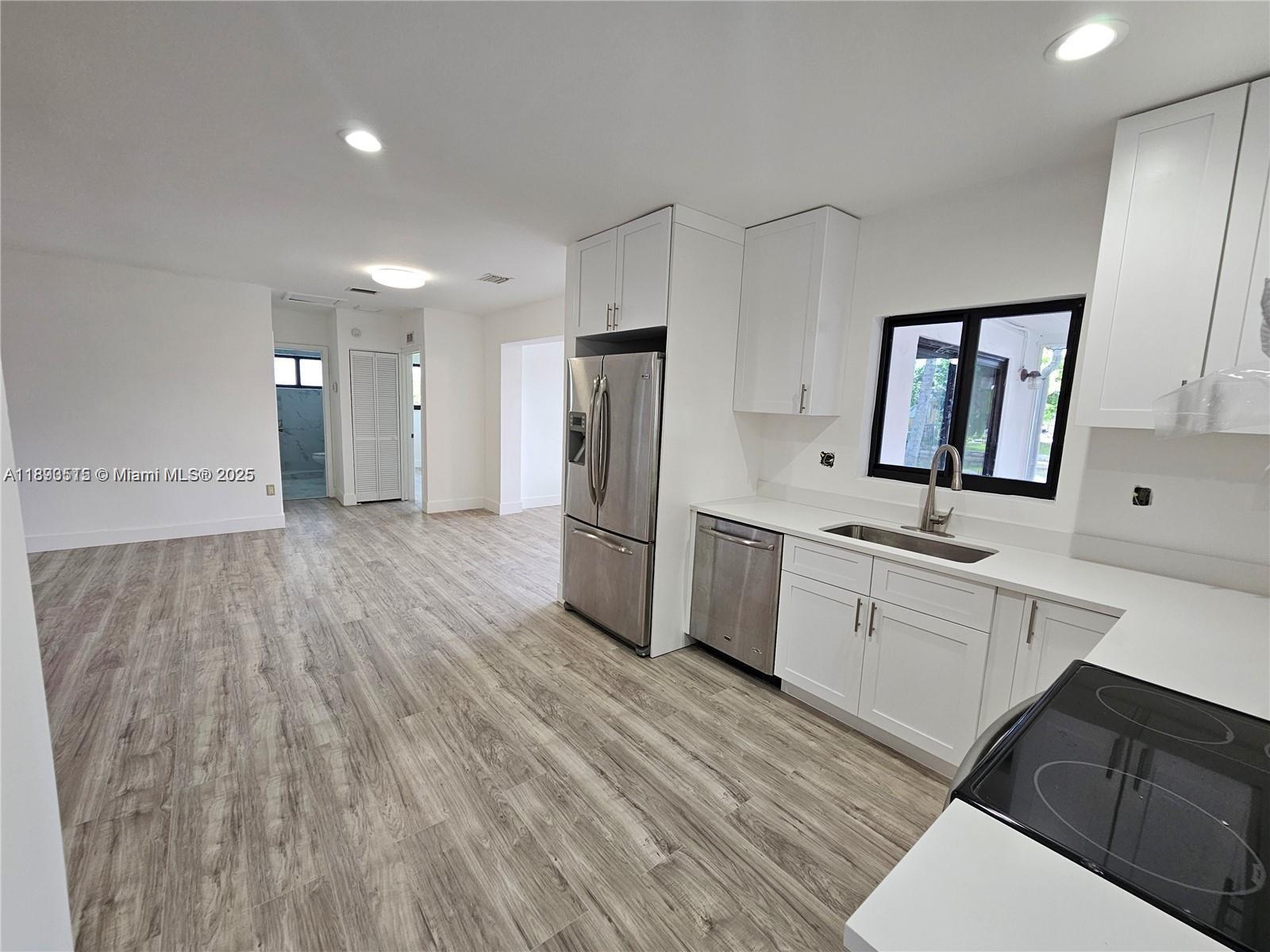 MIRAMAR SEC 10 - Residential