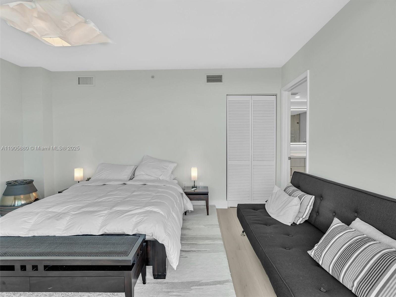 ONYX ON THE BAY CONDO - Residential Lease