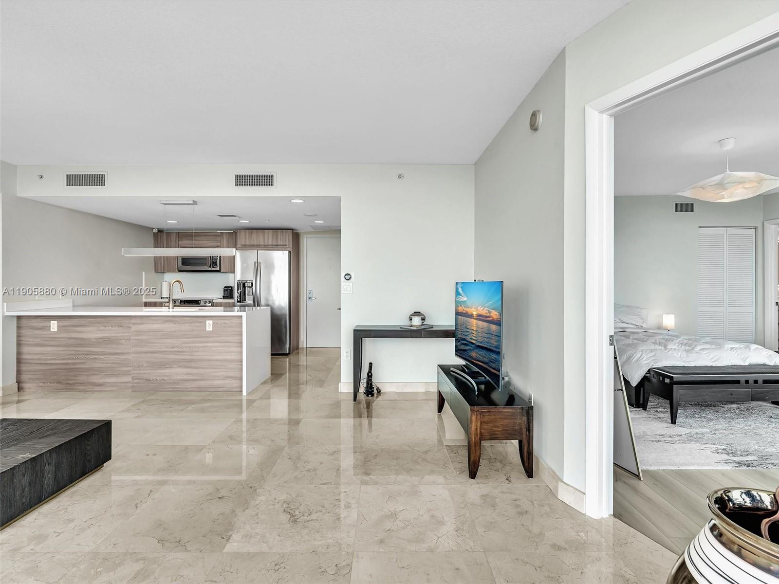 ONYX ON THE BAY CONDO - Residential Lease