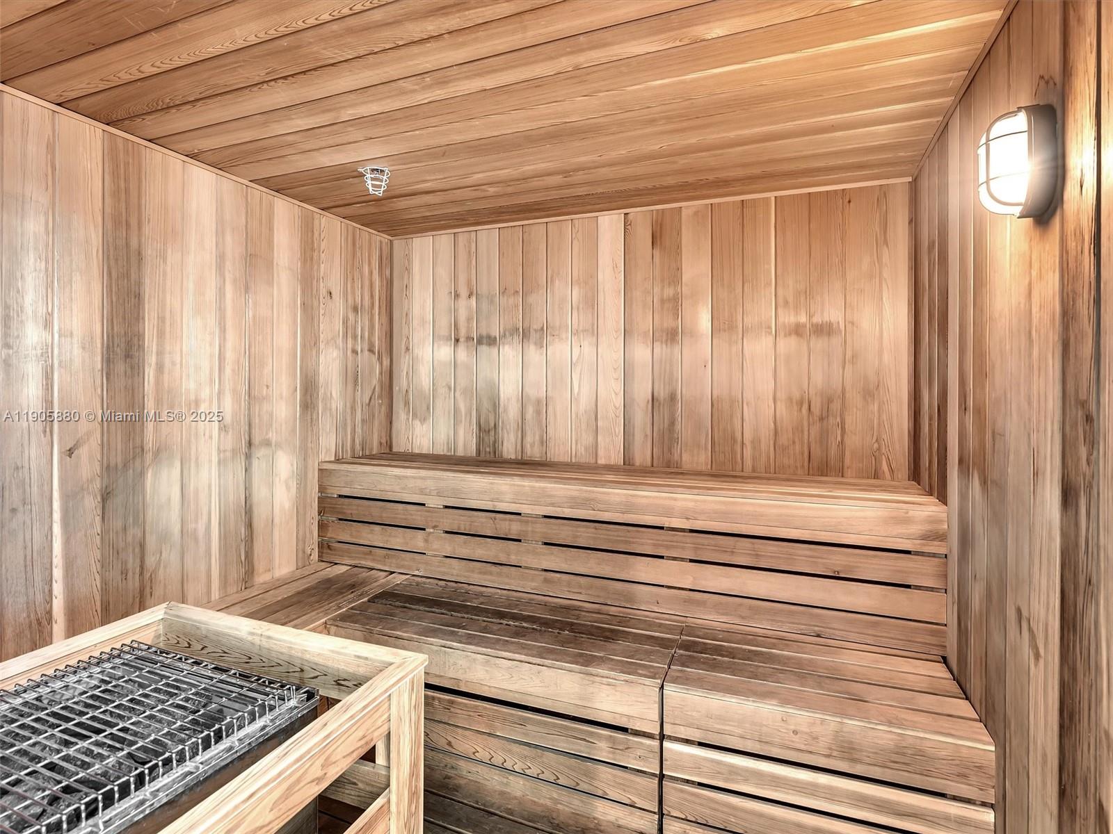 ONYX ON THE BAY CONDO - Residential Lease