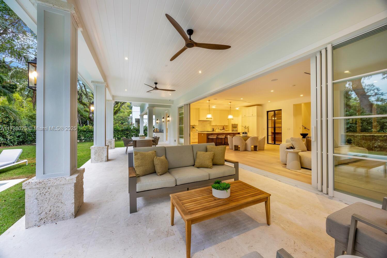 CORAL GABLES BISC BAY SEC - Residential