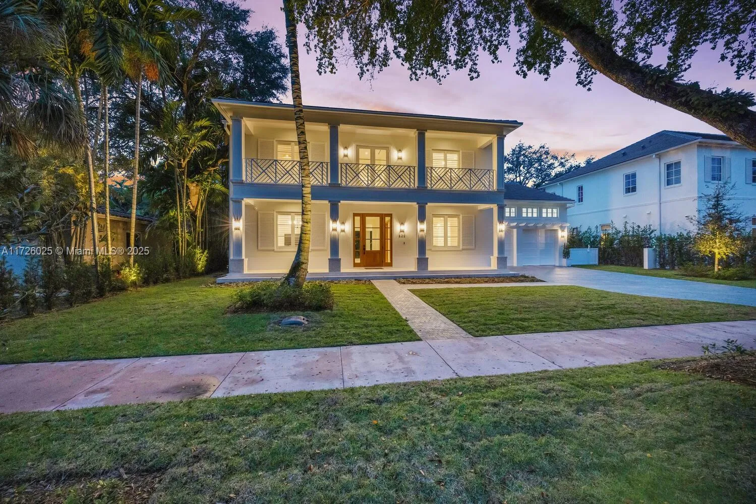 Coral Gables, Florida 33143, United States, 5 Bedrooms Bedrooms, ,6 BathroomsBathrooms,Residential,Pending,15620