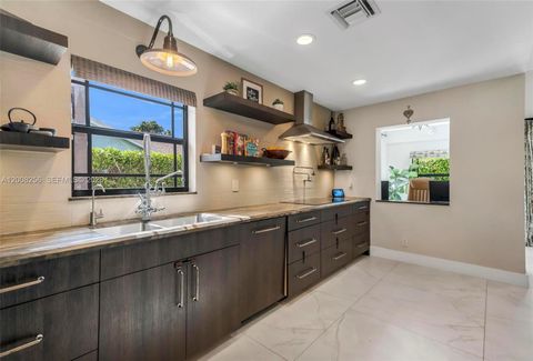 Tiny photo for 235 SE 9th St, Dania Beach, FL 33004 (MLS # A12008256)