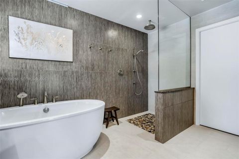 Tiny photo for 235 SE 9th St, Dania Beach, FL 33004 (MLS # A12008256)