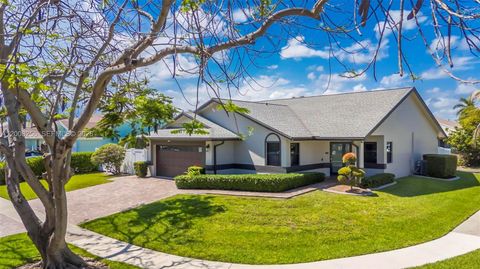 Tiny photo for 235 SE 9th St, Dania Beach, FL 33004 (MLS # A12008256)