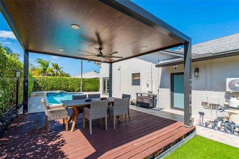 Tiny photo for 235 SE 9th St, Dania Beach, FL 33004 (MLS # A12008256)