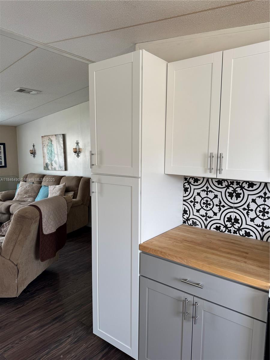 COCOWALK ESTATES - Residential