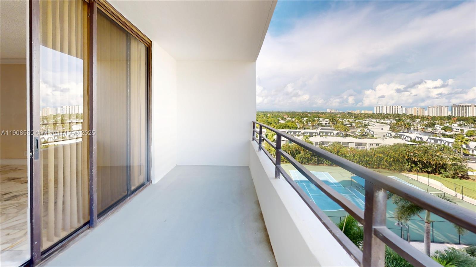 OLYMPUS CONDO - Residential