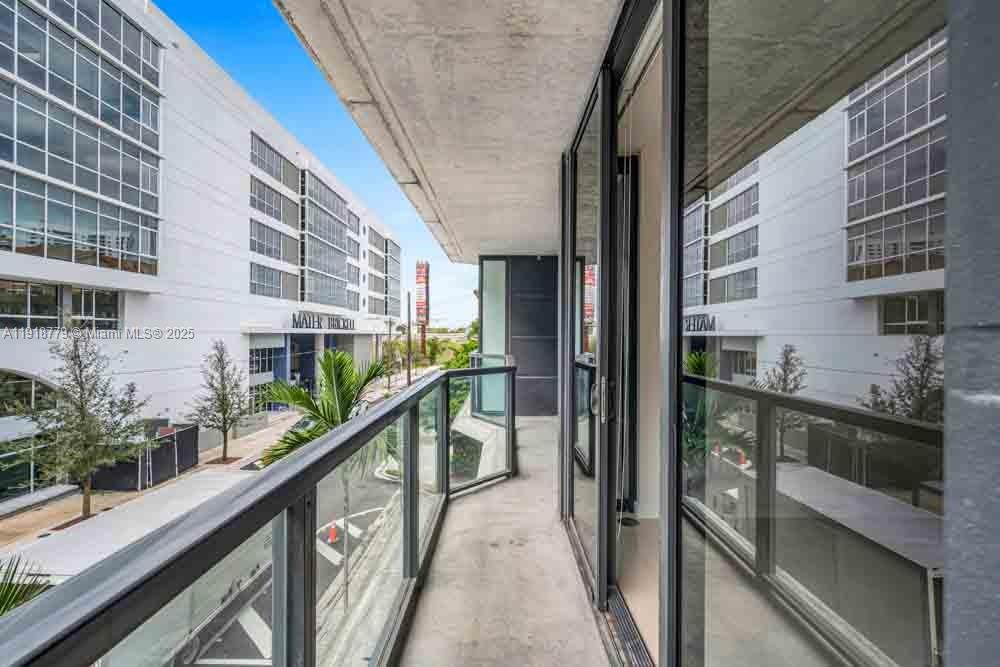 CASSA BRICKELL CONDO - Residential