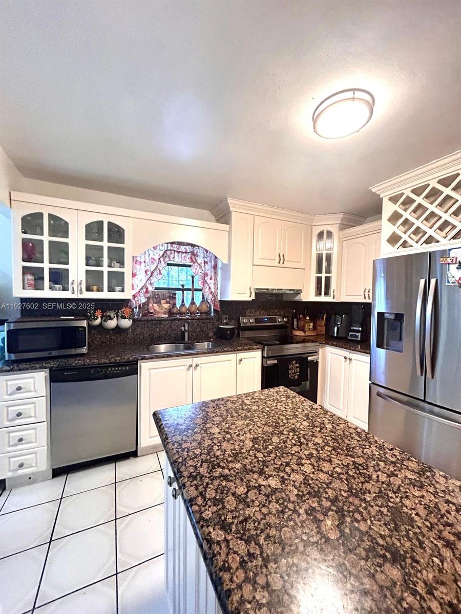 SWEETWATER GOLF COURSE TO - Residential