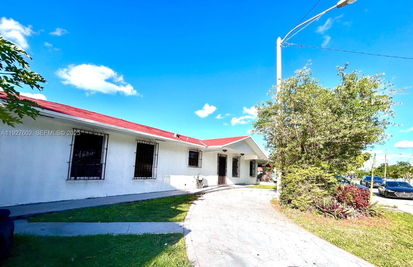 SWEETWATER GOLF COURSE TO - Residential