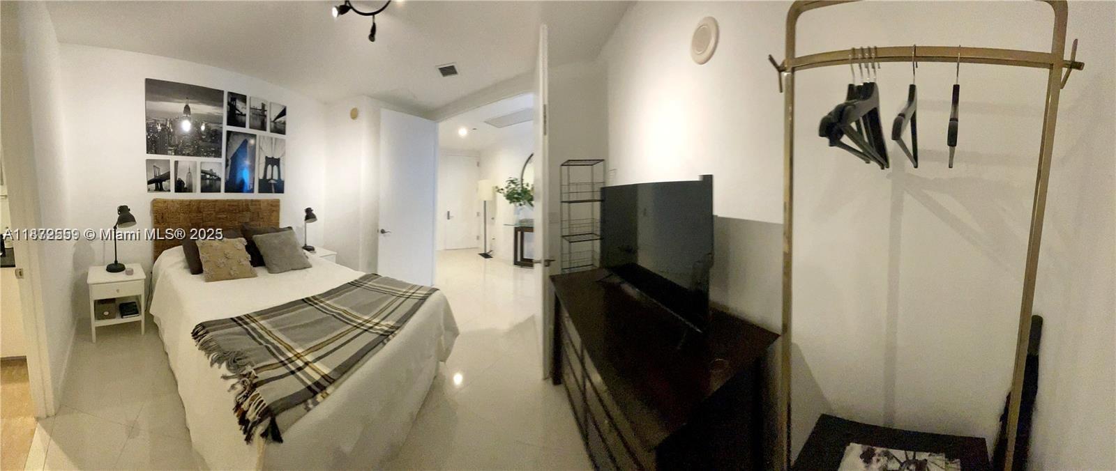 TDR TOWER III CONDO - Residential Lease