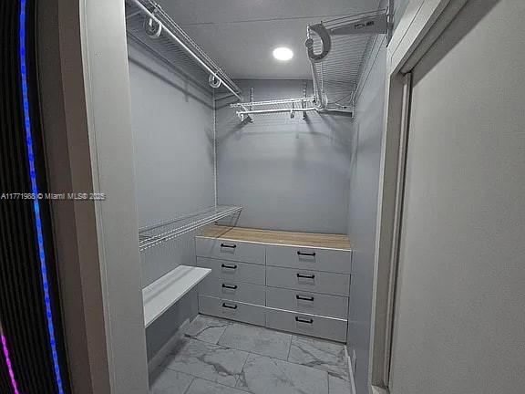 University Lakes - Residential