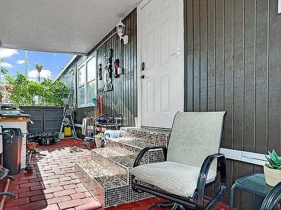 University Lakes - Residential