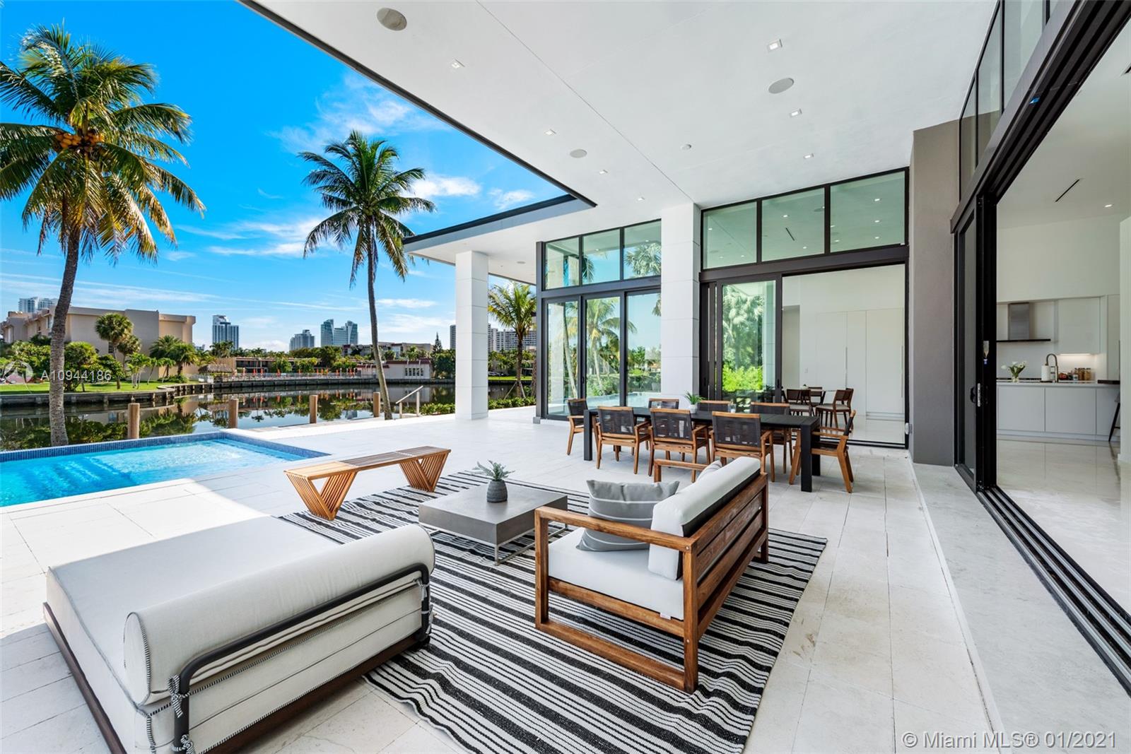 DIPLOMAT GOLF ESTATES - Residential