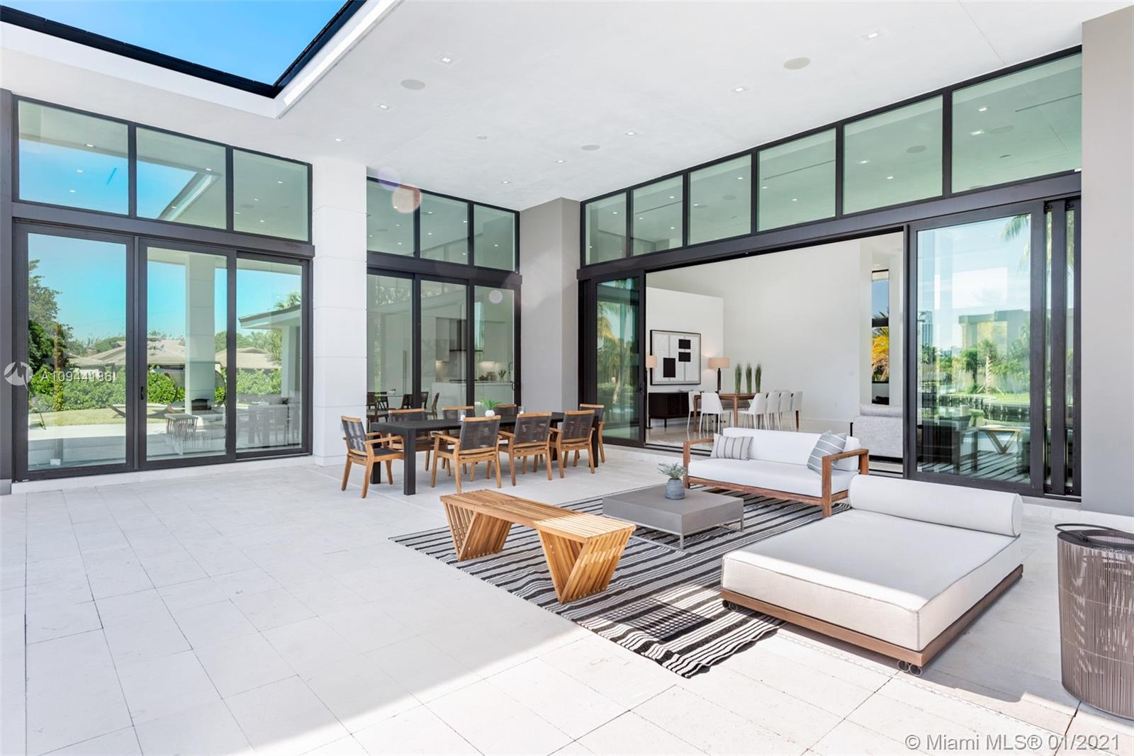 DIPLOMAT GOLF ESTATES - Residential